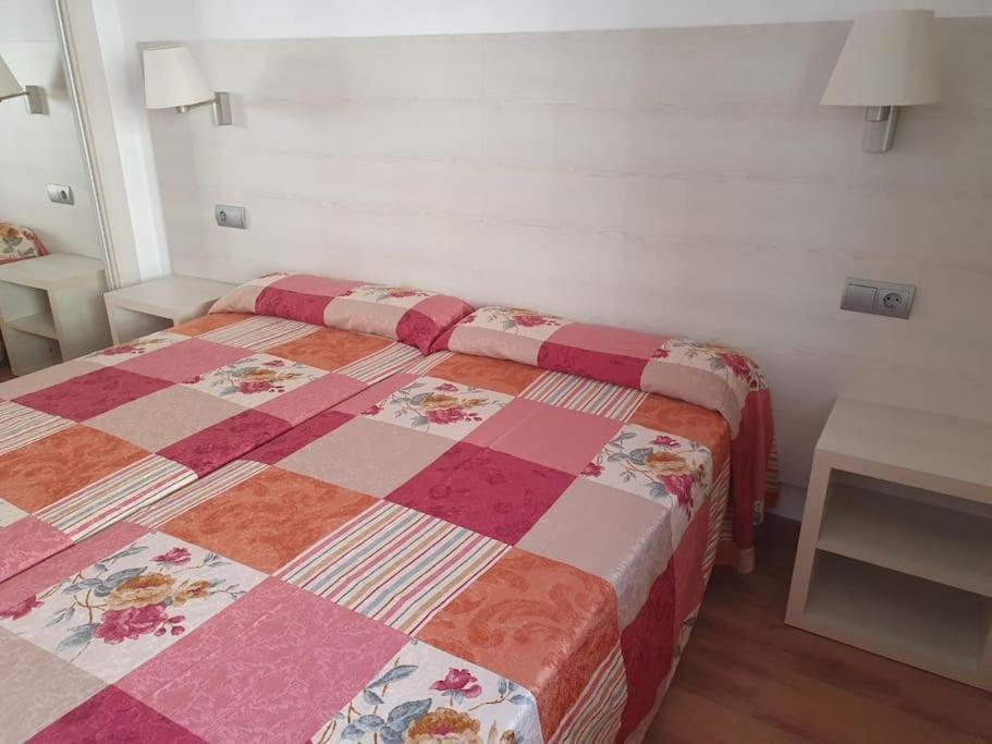 Apartament Centro De Salou-2 Minutos De La Playa-Wifi-Piscina Zewnętrze zdjęcie